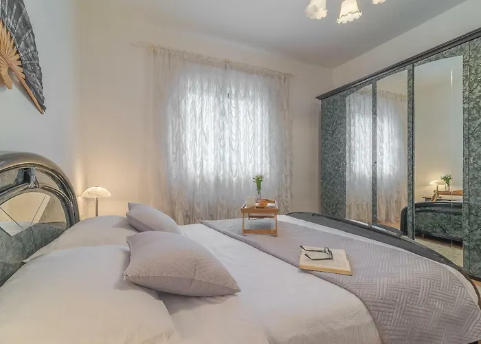 Kate's Family Place זאדאר