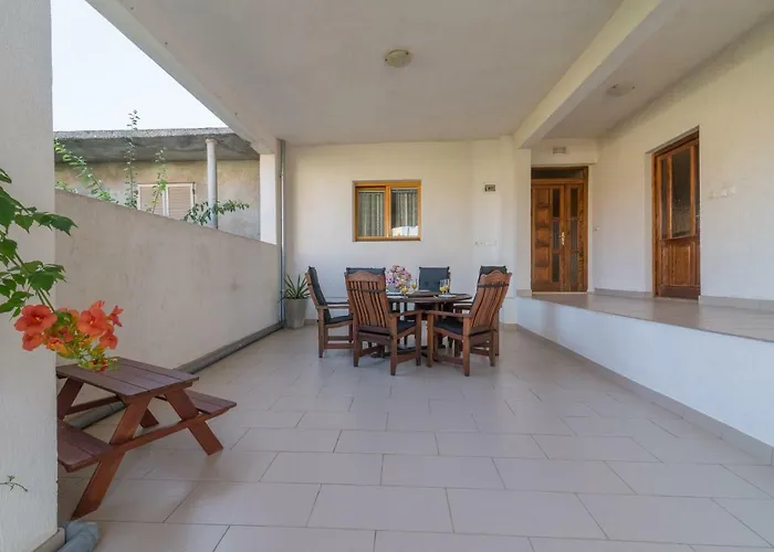 Kate's Family Place דירה *